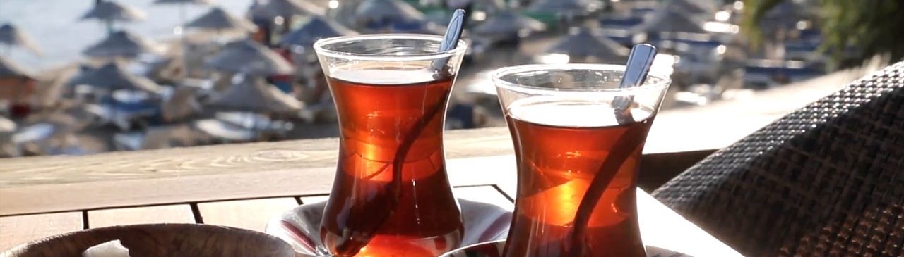 Her zaman taze, lezzetli ve sağlıklı ekmek, pasta, tatlı çeşitleri ve unlu ürünlerimizi kendimiz üretip doğrudan satıyoruz